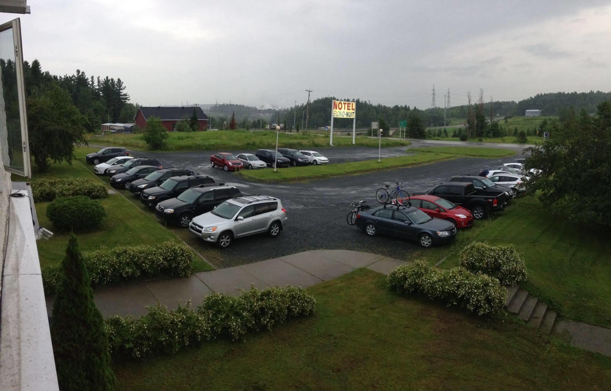 Motel Econonuit Sherbrooke Exterior foto